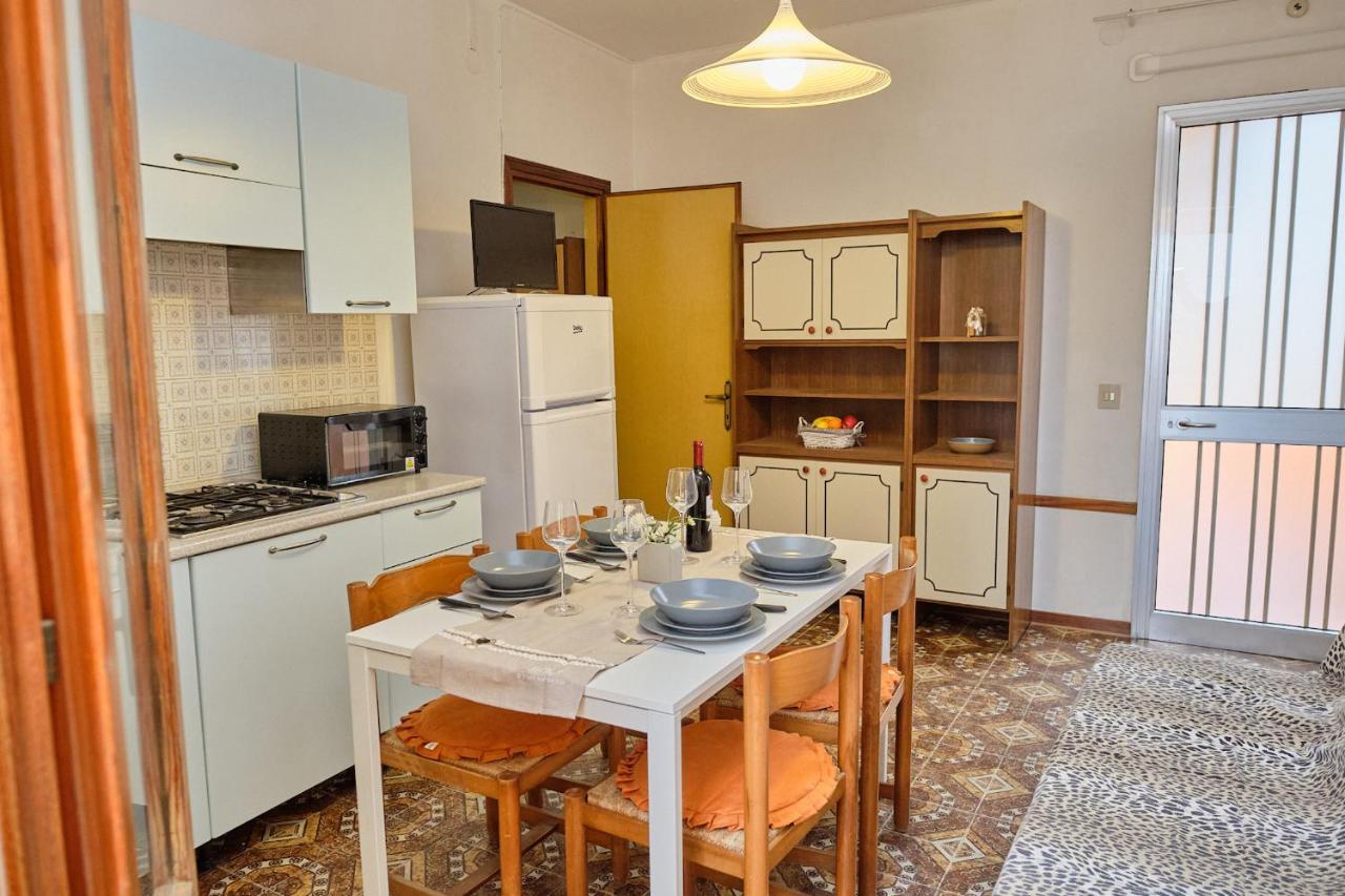 Peaceful Flat With Direct Beach Access Beahost Rosolina Mare Eksteriør bilde